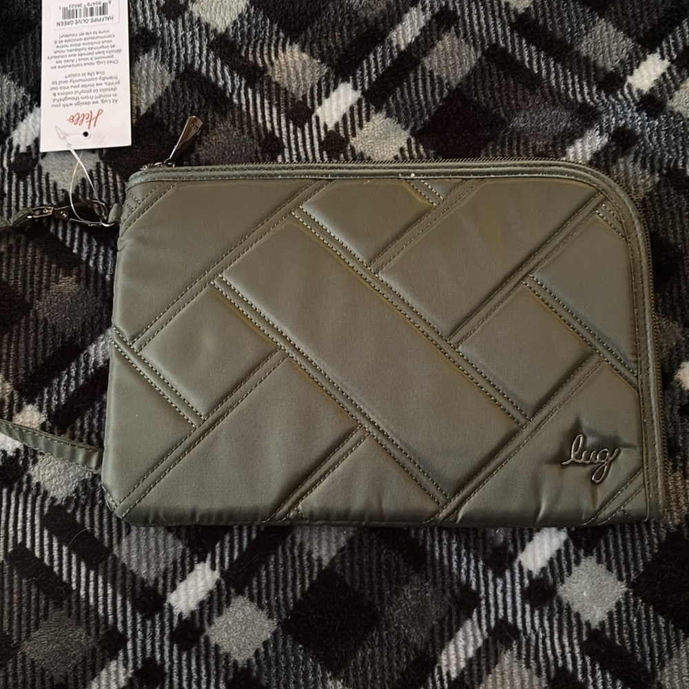 LUG Halfpipe Zip RFID Wristlet Wallet